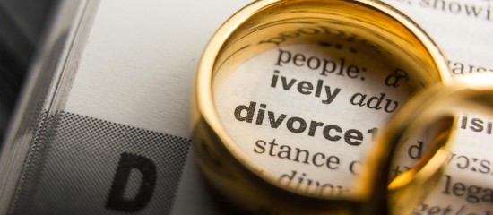 L’utilisation de l’outil e-DCM, permettant la dématérialisation des actes de divorce par consentement mutuel, est désormais obligatoire pour les notaires et les avocats.