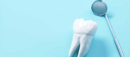 L’Institut national de recherche et de sécurité (INRS) propose sur son site différents outils pour mieux comprendre les risques professionnels dans les cabinets dentaires, les prévenir et établir le document unique d’évaluation.