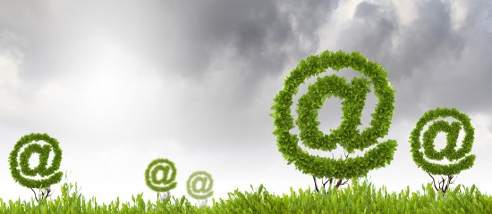 Si l’utilisation intensive du papier dans les bureaux pose un problème écologique, celle des courriels n’est pas non plus sans effet sur l’environnement.