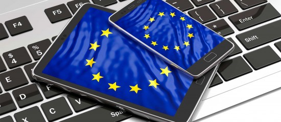 Le règlement sur les services numériques (DSA) est entré en vigueur le 17 février 2024. Il encadre les activités des plates-formes pour protéger les Européens des pratiques illégales comme la contrefaçon ou la désinformation.