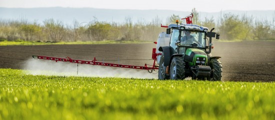 Agriculteurs : renouvellement provisoire du certiphyto - Les agriculteurs qui doivent renouveler leur certiphyto mais n’ont pas encore réalisé le conseil stratégique phytosanitaire désormais requis disposent d’un délai d’un an pour le faire